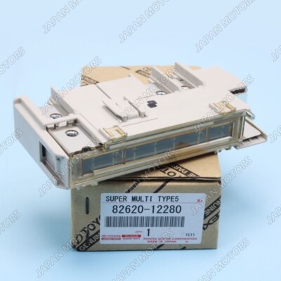 その他 0608-11 New Genuine Toyota Matrix Corolla & Scion tC xB Fusible Block Link