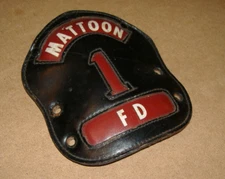 Vintage Mattoon Illinois IL Fire Dept Helmet Leather Shield Badge Coles County