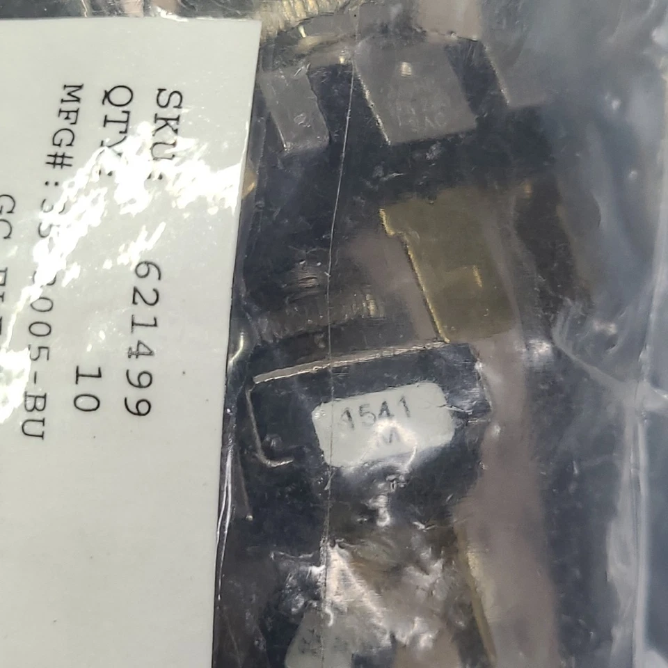 10 X INTERRUPTOR DE PALANCA MINIATURA ENCENDIDO-APAGADO-ENCENDIDO GC ELECTRONICS 35-3005-BU SPDT 5A 125VAC Foto 4 de 4