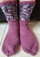 Hand knitted 100 wool/alpaca socks, purple/mauve with grays, sizes 11-12