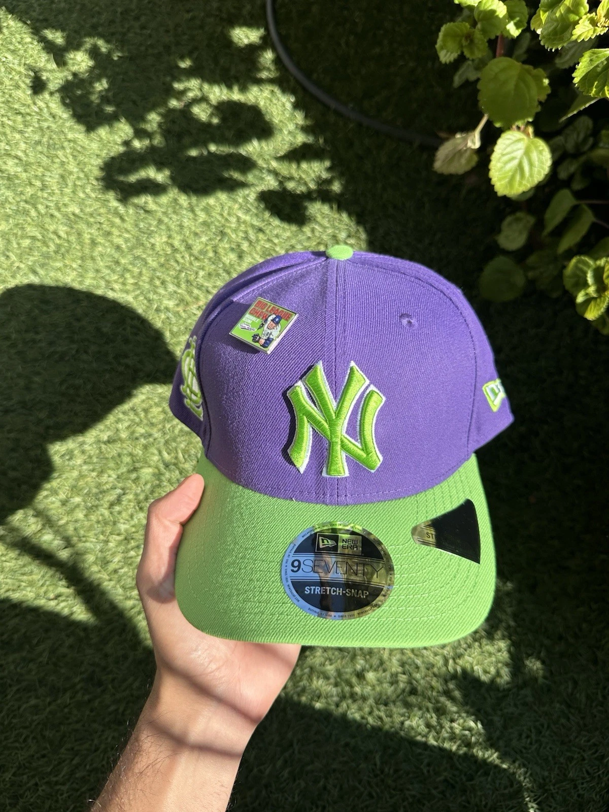 BNWT New York Yankees Sour Apple Big League Chew New Era Snapback Hat / Cap