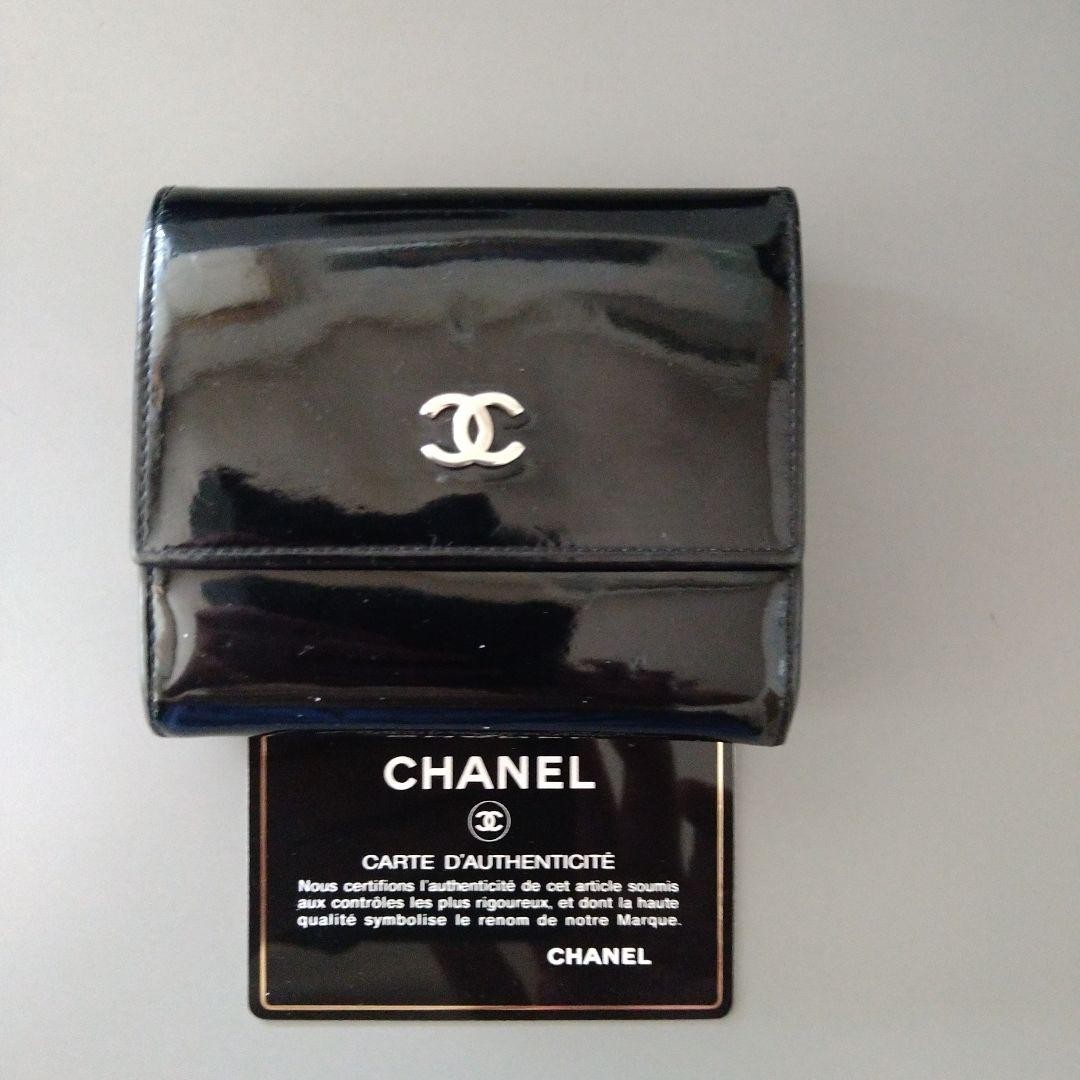 CHANEL Tri-Fold Black Wallet Pre-Owned 128000 Yen AG867172