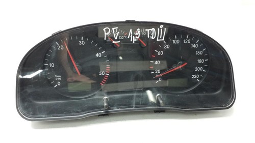 Volkswagen PASSAT 1996-2000 PASAT 5 Tacho Tachometer Kombiinstrument