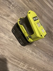 Ryobi 18V ONE+  150-Watt Portable Battery Inverter Power Source, RYi150C W/ batt