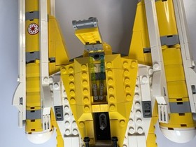 LEGO Star Wars: Anakin's Y-Wing Starfighter (8037) - w/ Minifigures & Manual