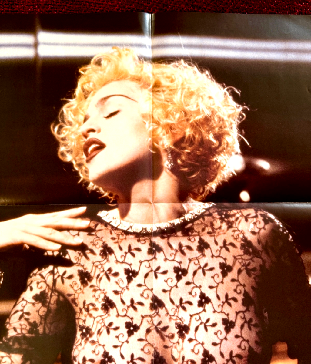 Madonna – Vogue・Eu 12\