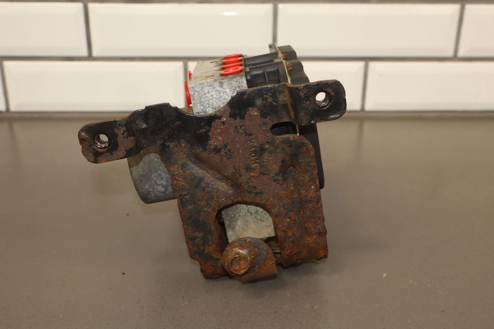 Chevy Silverado 1500 2009-2013 conjunto de bomba/módulo ABS (sin frenos activos) Foto 4 de 4