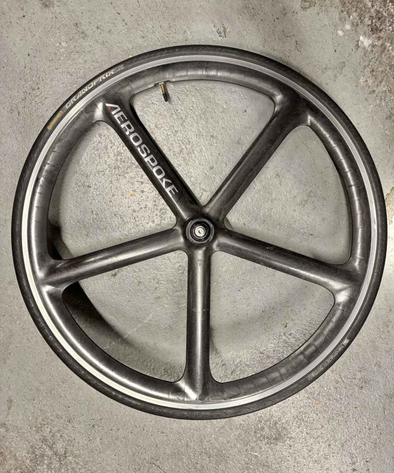 Rueda delantera de carbono crudo Aerospoke 700c Foto 3 de 4