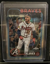 Ozzie Albies  2024 Topps Chrome - Refractor - #9 - Braves