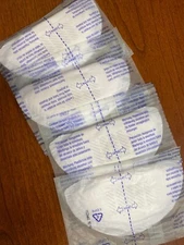 New Lansinoh Stay Dry Disposable Nursing Pads 2 Pack travel pack Try Sample WoW!