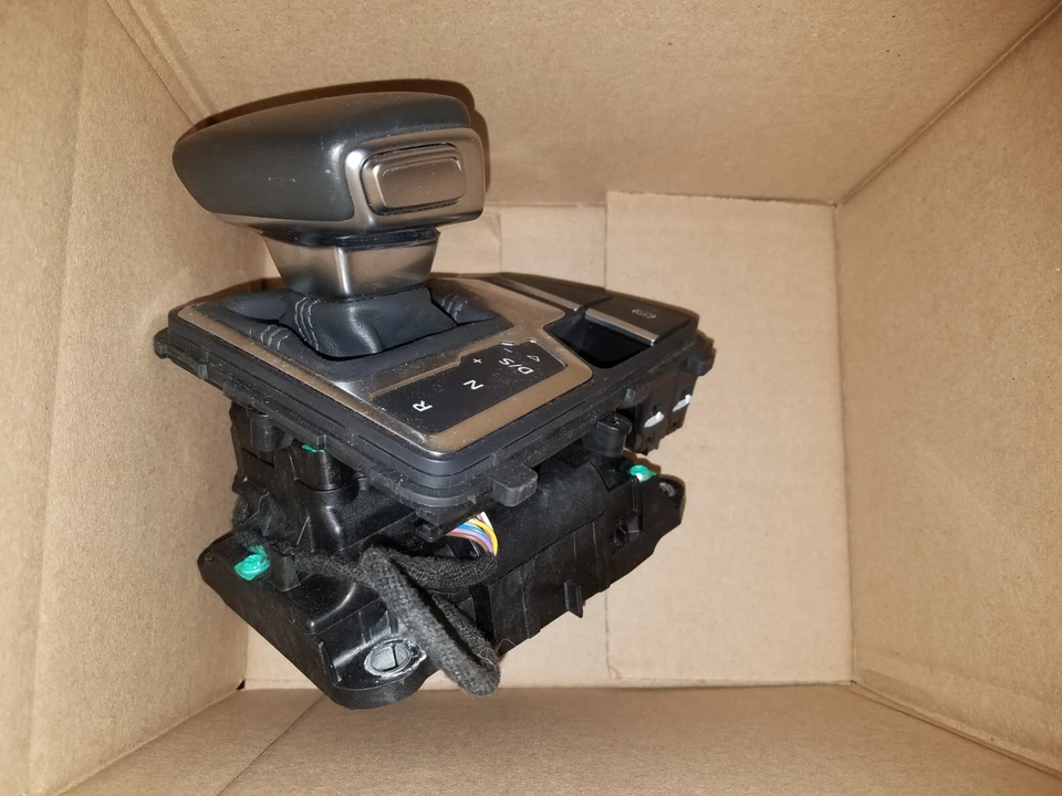 2017-2023 AUDI A4 A5 S4 S5 QUATTRO AUTOMATIC TRANSMISSION FLOOR SHIFTER OEM - Image 2 of 4