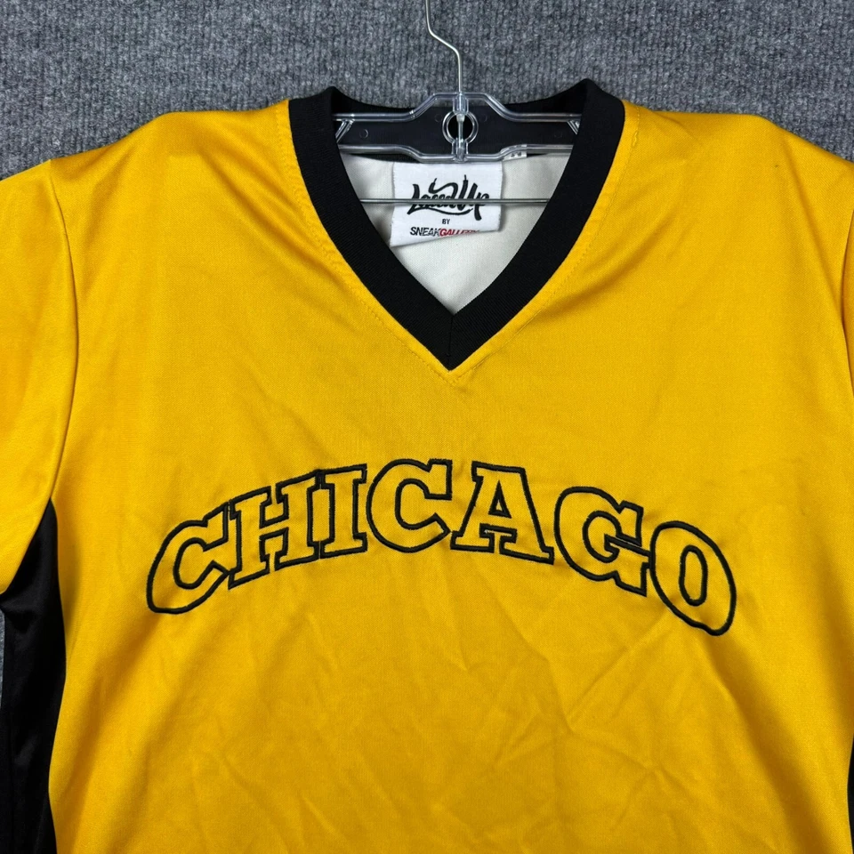 Camiseta deportiva para hombre Chicago Bulls amarilla con cordones 6X Champion Sneak Gallery mediana Foto 3 de 4