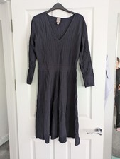 Knitted Women's Dress, Long Sleeve Size M/ 10, Pullover V Neck, Midi Length