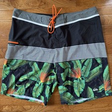 QUICKSILVER 38 Board Swim Shorts Men s Dry Flight Swim Trunks Shorts Hawaiian