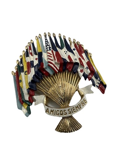 Amigos Siempre gold tone enamel Flags of the Americas VTG pin by Coro 130836