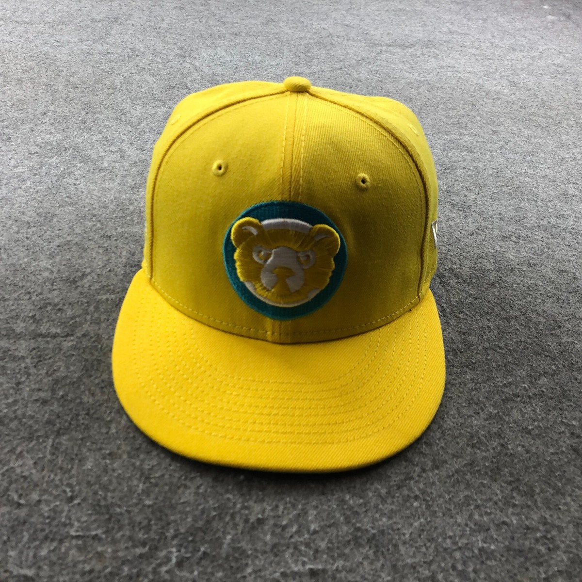 ニューエラ　59FIFTY Chicago Cubs\"yellow\" 7 1/4 New Era 59Fifty Chicago Cubs Wrigley Field Patch Fitted Hat