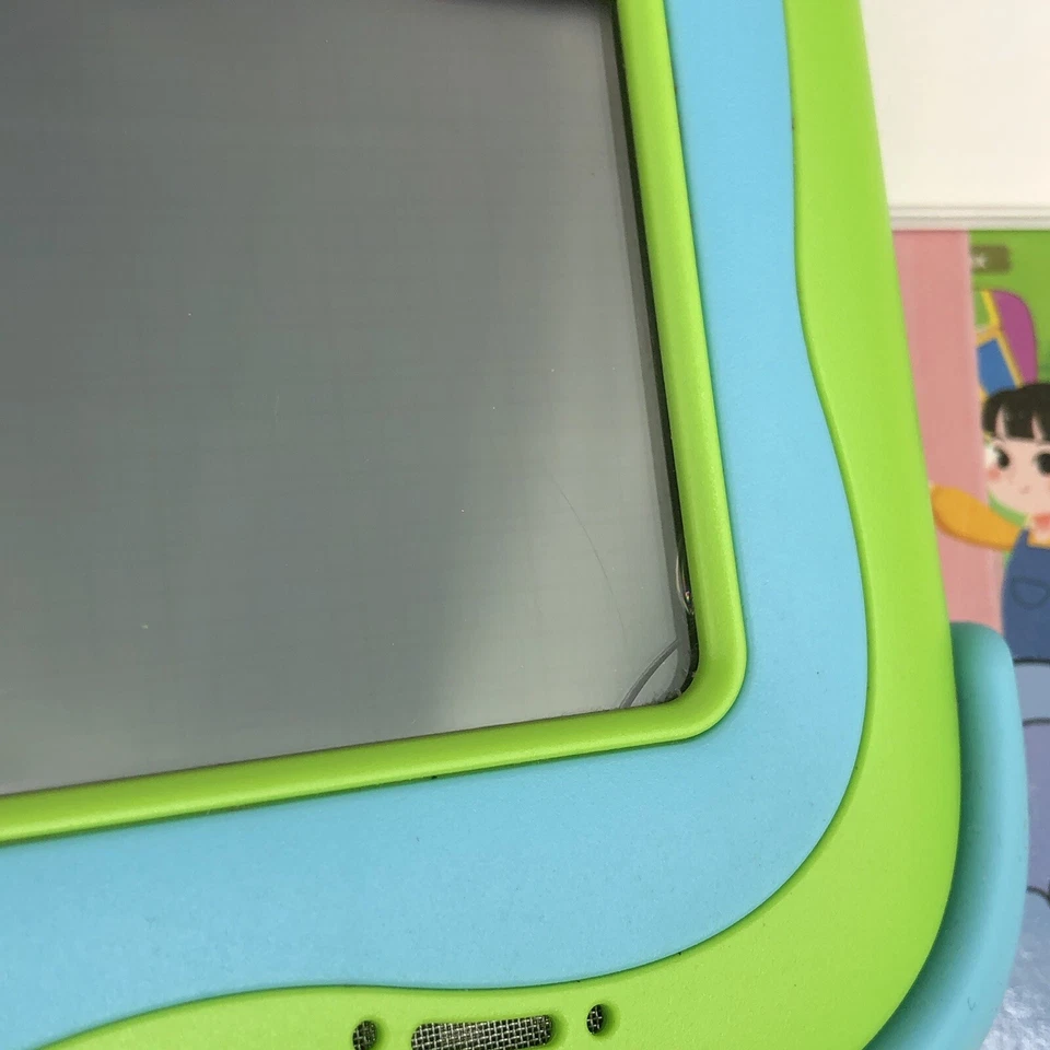 Tablet UJoyFeel 7" Kids706 (1GB Ram+16GB Rom) 1.5ghz Verde (Para Reparación) Foto 4 de 4