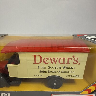 CORGI CLASSIC Dewars Fine Scotch Delivery Truck C913 1929 Thornycroft 1985