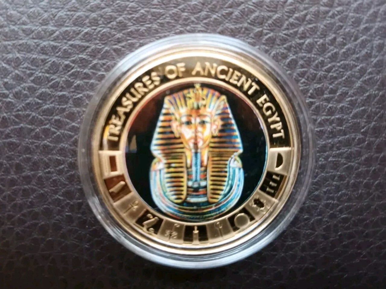 2013 Cook Islands $1 Treasures of Ancient Egypt  Coin