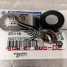 1 PC New Schneider Electric ZCY15 Limit Switch Telemecanique