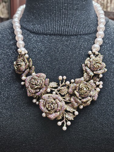 CHRISTIAN DIOR Collier de fausses perles vintage (Gebraucht) in Nyon CHRISTIAN DIOR Collier de fausses perles vintage (Gebraucht) in Nyon