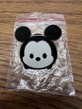 Disney Tsum Tsum Mystery Pin Mickey