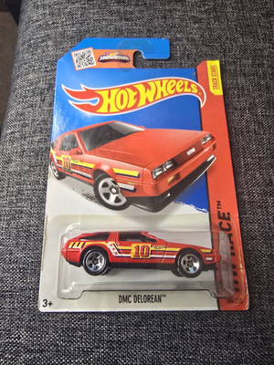 Hot Wheels   DMC Delorean Red