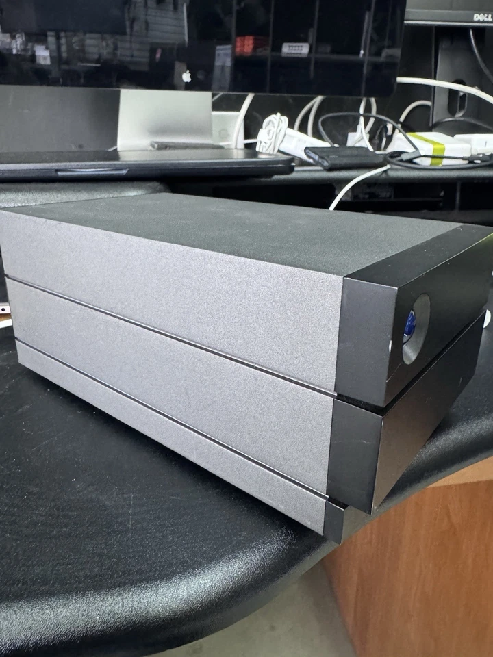 LaCie 2big RAID 16TB Professional Desktop Storage. USB C. 1670 Hrs - Image 2 of 4