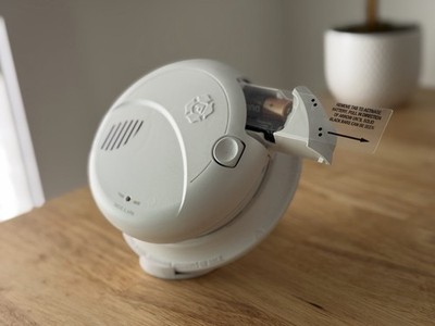 (Lot of 6) First Alert BRK SM100V-AC Interconnect Hardwire Smoke Alarm