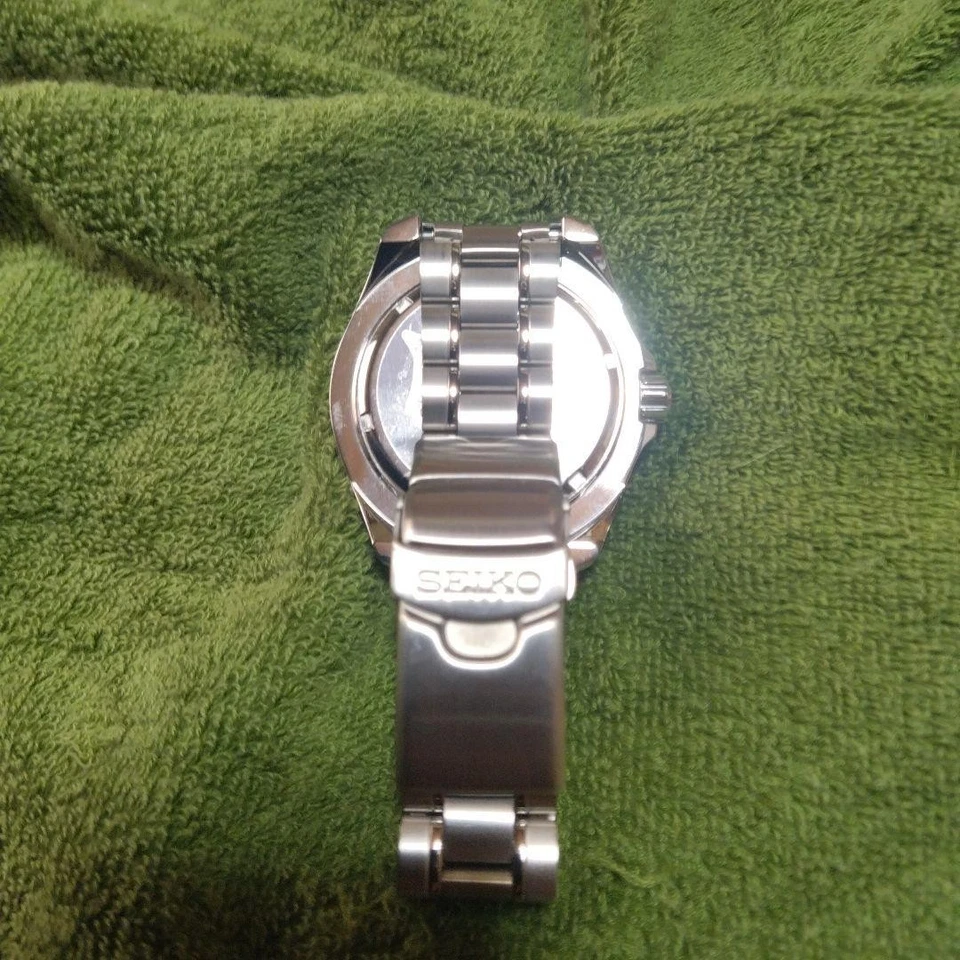 SEIKO ProspeX SBDJ011 V157-0BN0 relógio de mergulho de titânio movido a energia solar estado perfeito - Imagem 2 de 4