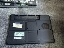 COMPAQ PRESARIO V2000 BOTTOMCOVER 394367-001