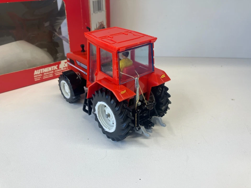 Scarce Britains 9503 SAME 170 turbo with red cab roof,  1/32 scale - Image 2 of 4