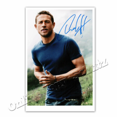 Charlie Hunnam + Autogrammfoto  [k2]