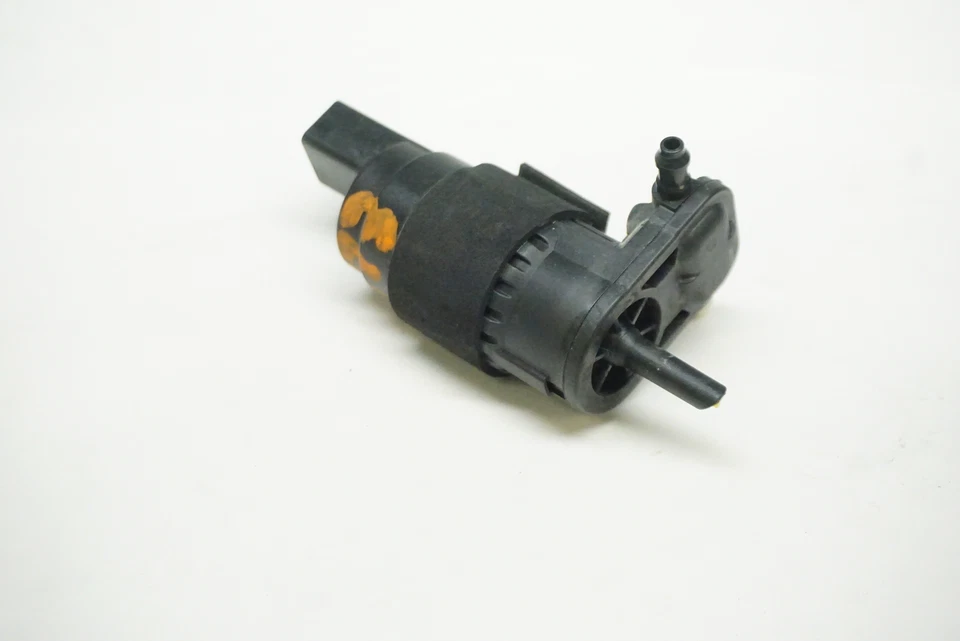 Bomba botella lavadora AUDI Q5 SQ5 18-23 8K9955647 Foto 2 de 2