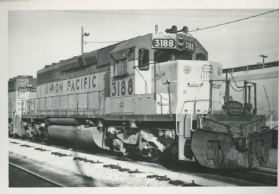 #ad Union Pacific 3000hp DRS SD40 2 #3188 Salina KS Train Photo $6.50