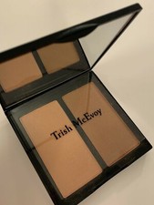 Image of BNWOT TRISH MCEVOY DUO CHAMPAGNE BRONZE COLOUR PALETTE LIGHT & LIFT FACE COLOUR