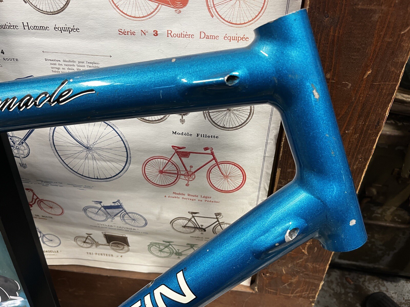 Picture 2 of 23
