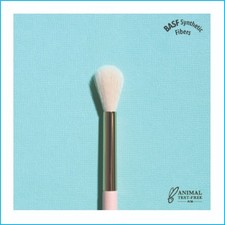MOIRA Large Round Blender Brush Eye & Face Essential Collection SPB102