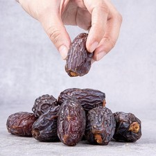 Medjool Dates – Large 1kg – Premium Quality, Naturally Sweet & Soft Dates 17.79 per kilo