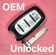 M3n-97395900 - Unlocked Oem Chrysler Pacifica Smart Key 7b Worn Condition