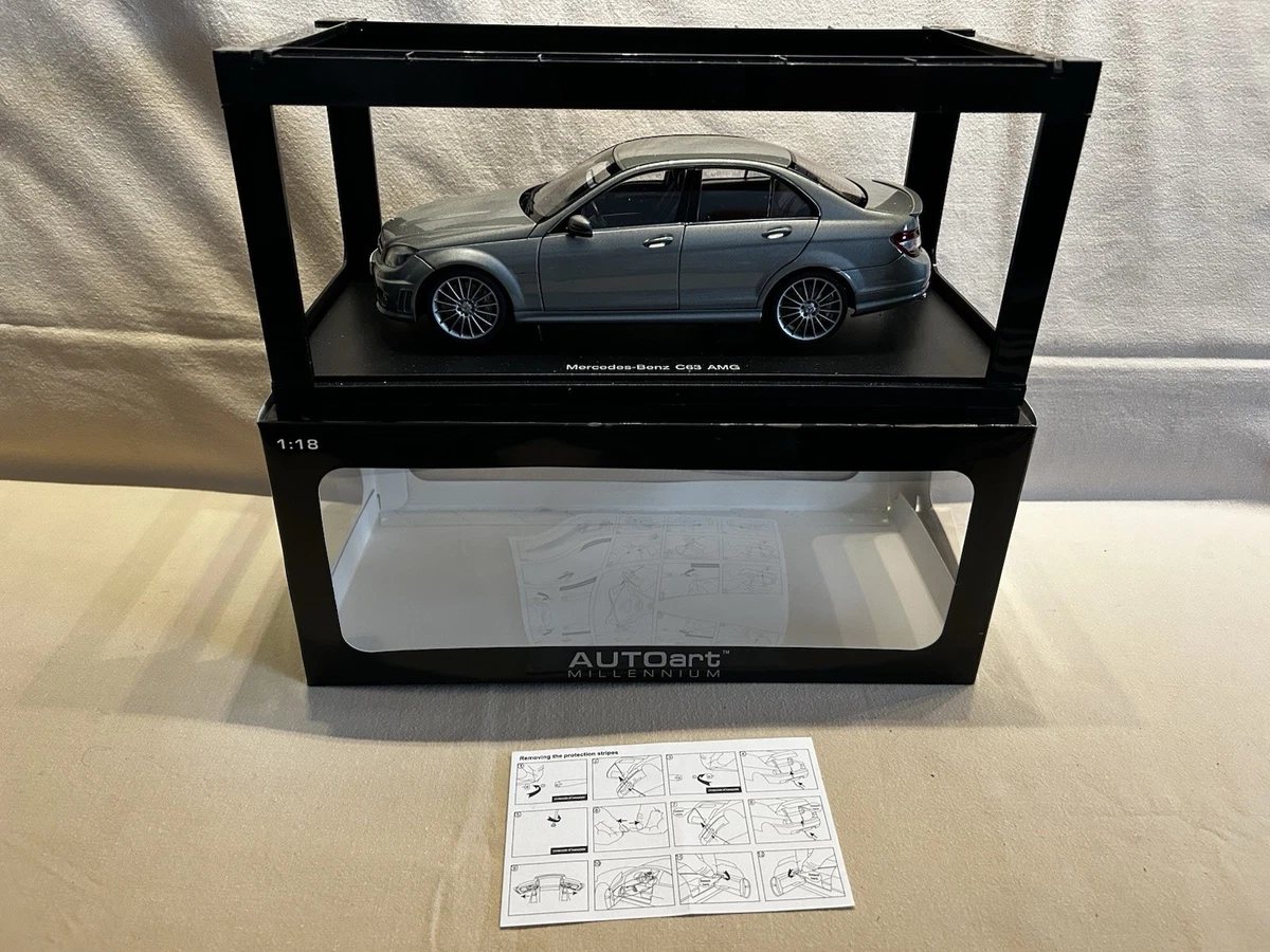 Miniature C63 Edition Yellow – Échelle 1/18 – Neuve