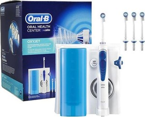 Oral B MD20 Idropulsore Dentale Professionale OxyJet MicroBolle 2Getti 4 Testine