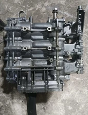 DT 25 hp Suzuki CYLINDER ASSY crankcase 11301-95D12-0ED two stroke 1988-2000 com