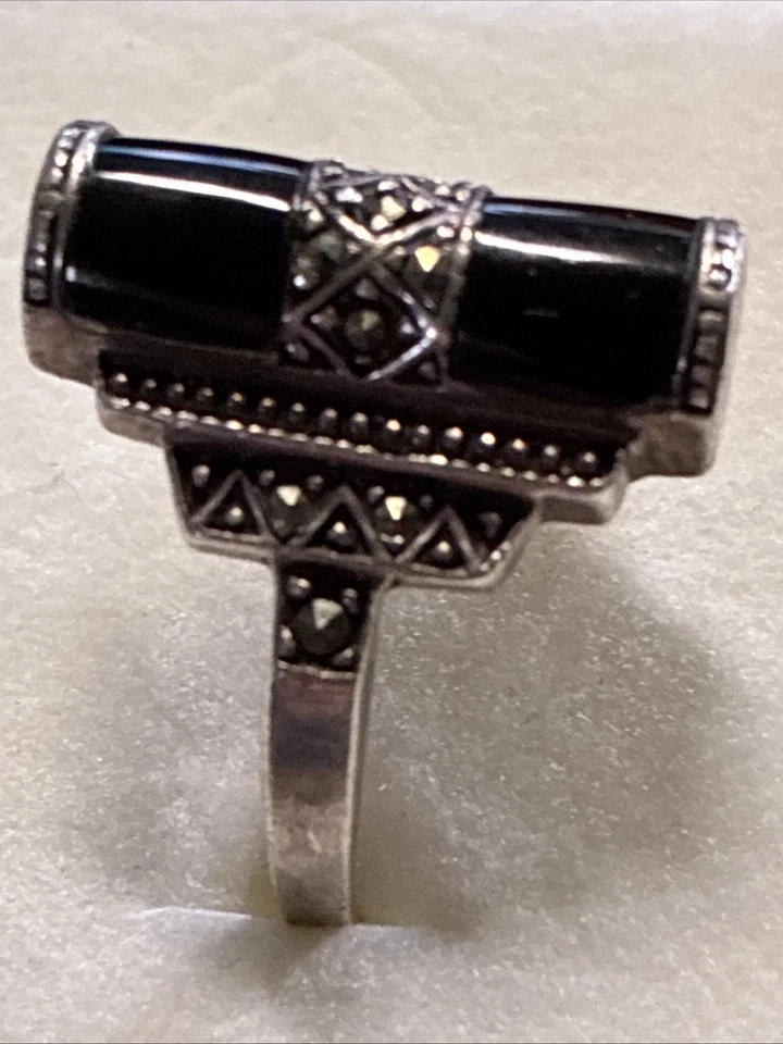 Belle bague ancienne Tank Art Déco en argent massif sertie de pierres - Photo 3/4