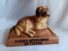 Keramik Figur liegender Hund Bernhardiner Werbefigur Alsen Ofenfabrik Uetersen