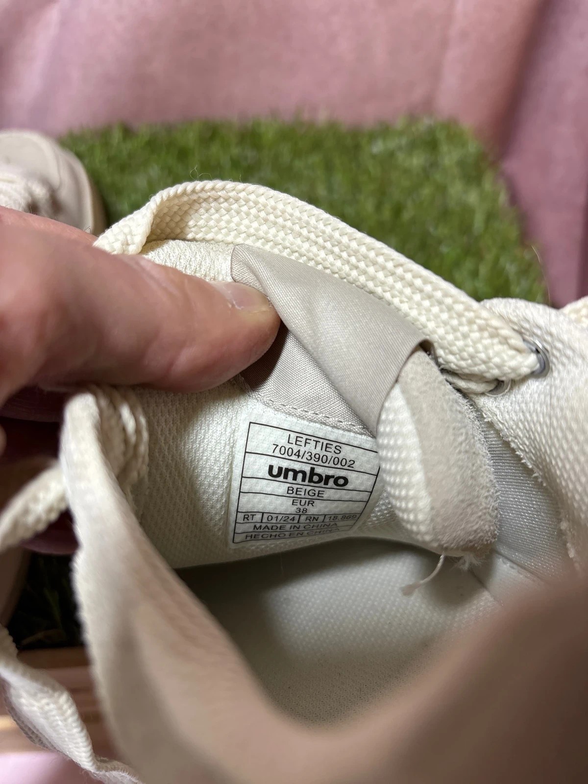 Umbro Speciali  Chunky TR suede Trainers size woman 5 Beige / Cream image 8