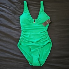 Lauren Ralph Lauren V-Neck Tummy Control One-Piece Swimsuit Green Size 8 NWT