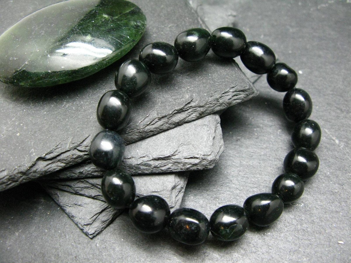 ラウンド用品・アクセサリー GEMMOVE BLACK JADE BRACELET Black Jade Nephrite Genuine Bracelet ~ 7 Inches ~ 10mm Tumbled