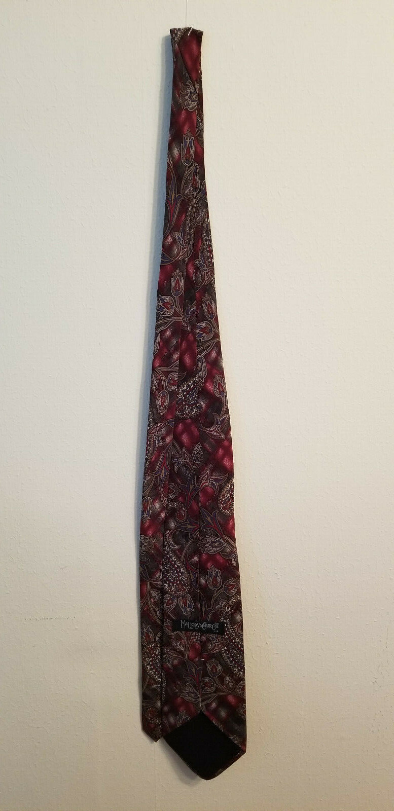 Mallory & Church Paisley Floral Tie Size 60".//W Gem