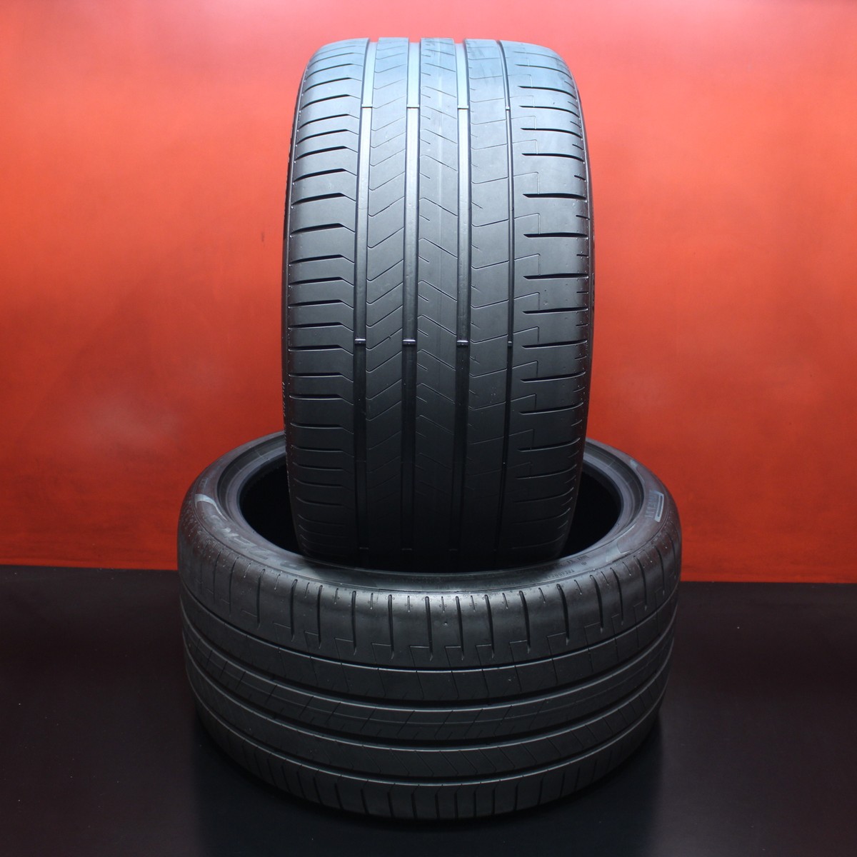 2X Tires LikeNEW Pirelli P Zero PZ4 305/30/21 305/30ZR21 3053021